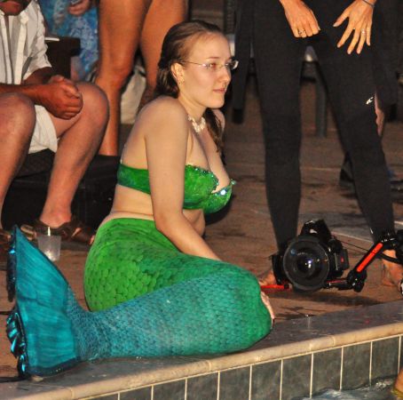 Mermaid Convention Photography #290<br>2,620 x 2,596<br>Published 7 years ago