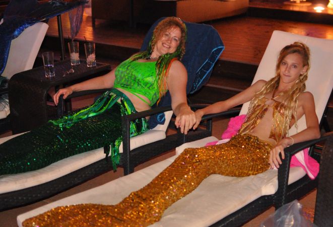 Mermaid Convention Photography #312<br>4,015 x 2,733<br>Published 7 years ago